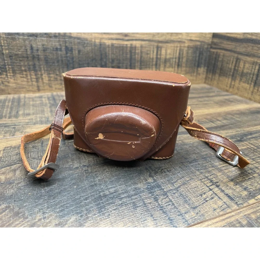 Vintage Mansfield Skylark 35mm Film Camera Mantar 40mm f4 Lens w Leather Case